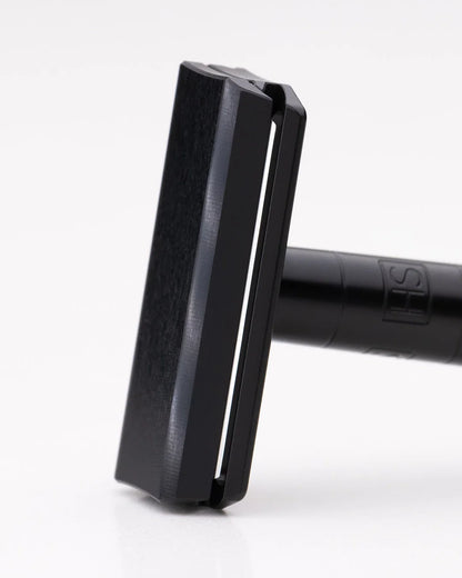 Henson AL13-M in Jet Black